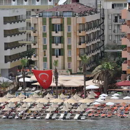 Green Beach Szálloda 5*